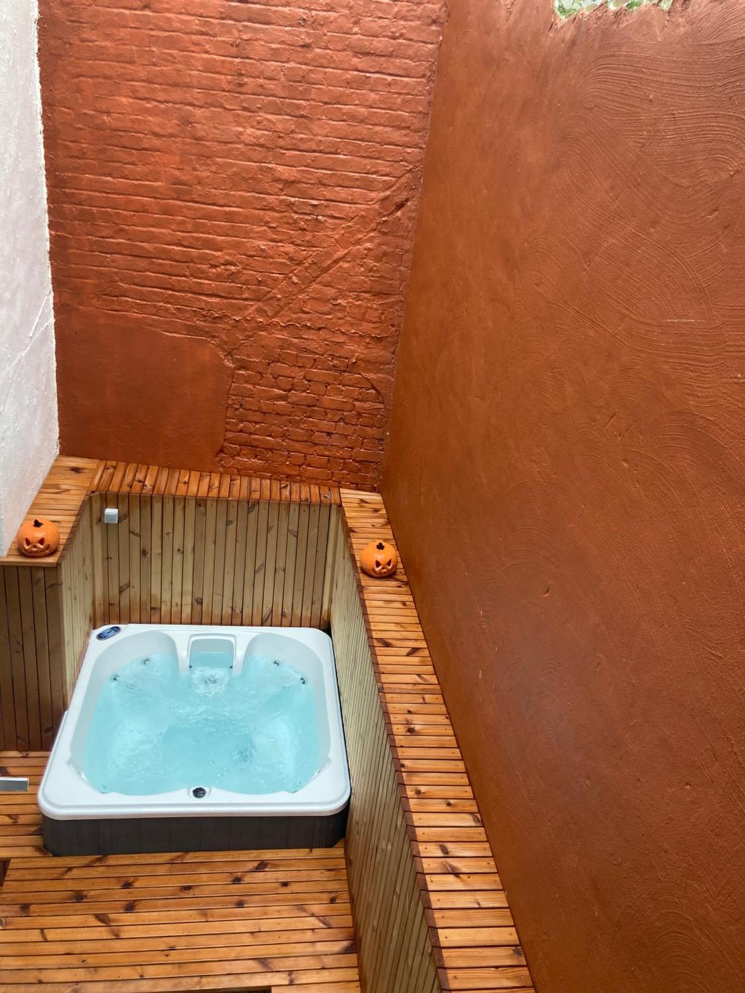 Maison Martha - Sauna En Jacuzzi - 12 Personen Ostende Exterior foto